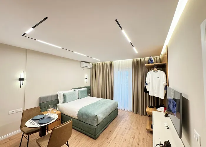 Eli Luxury Apartment