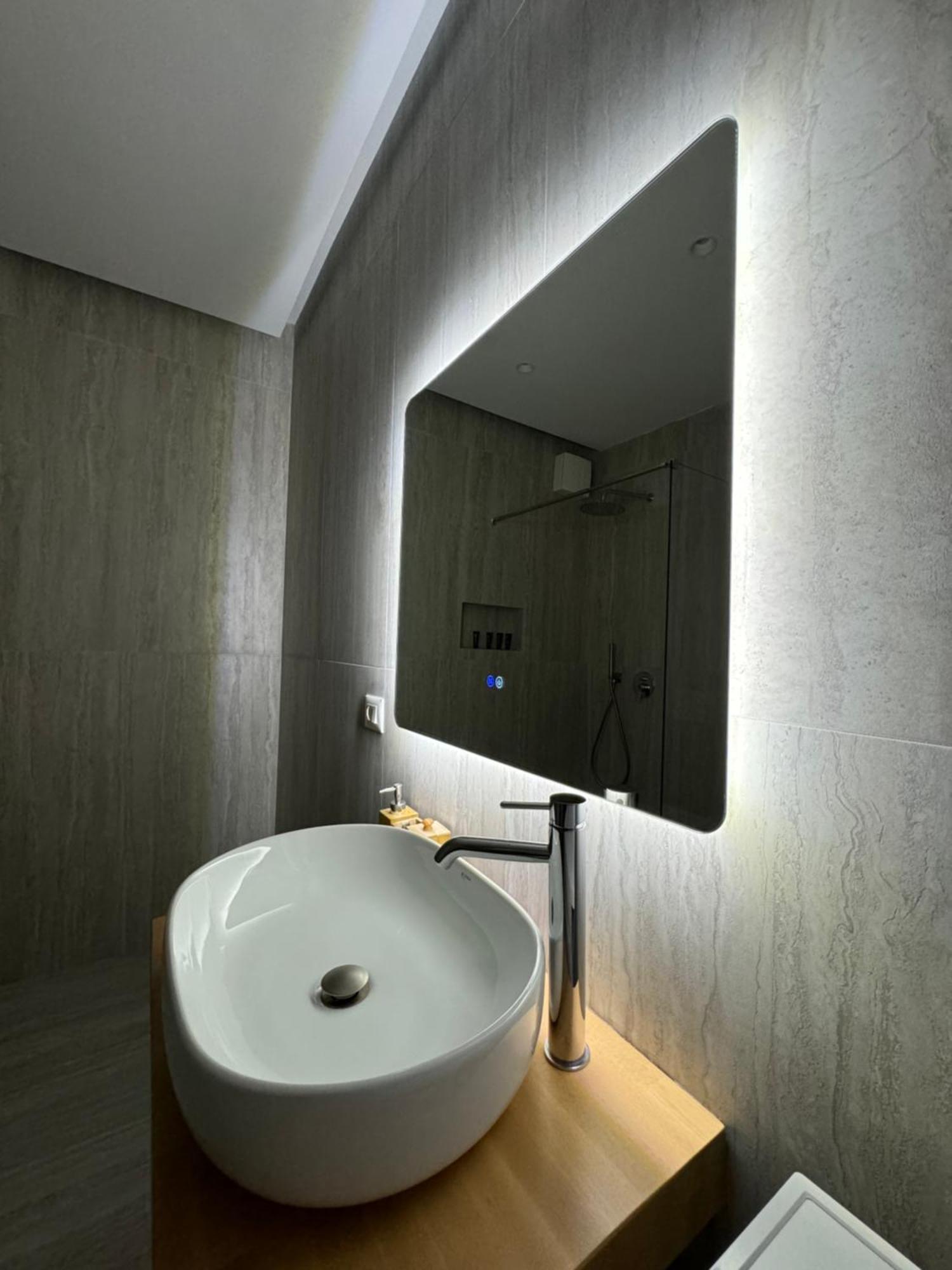 Appartamento Eli Luxury Apartment Tirana