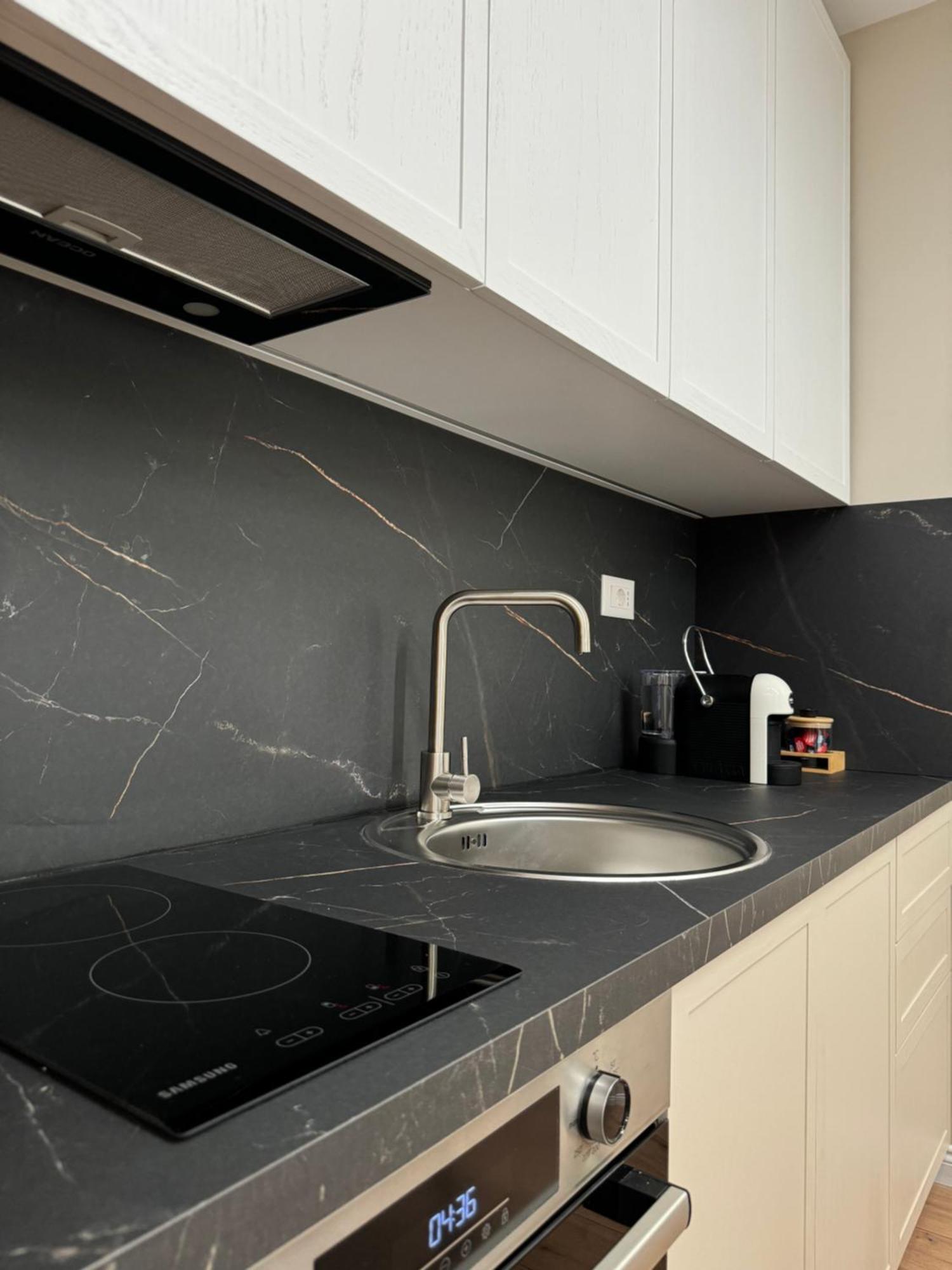 Eli Luxury Apartment Tirana